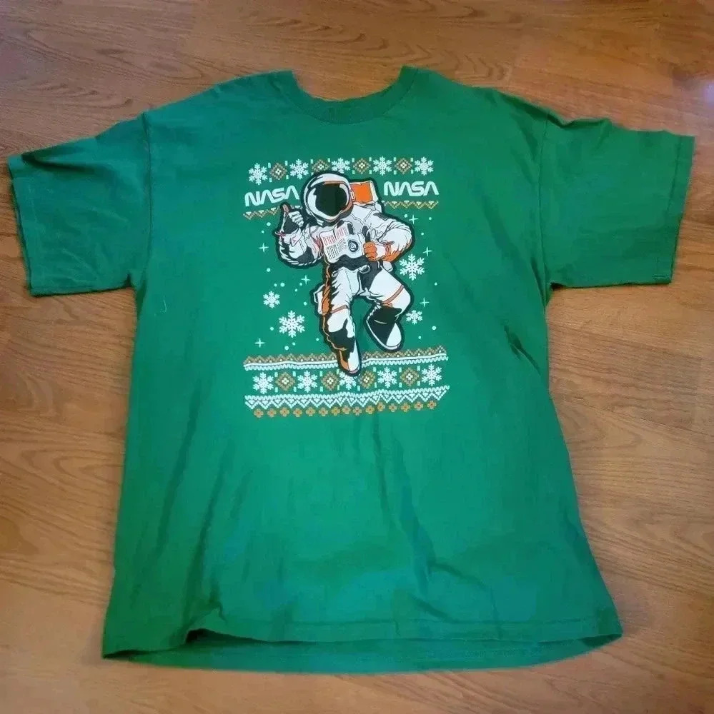 NASA holiday XL shirt